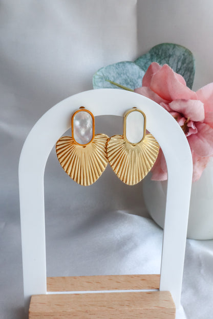 Brincos Golden Heart